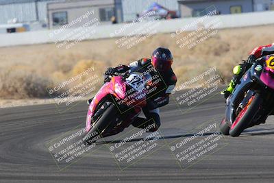 media/Dec-18-2022-SoCal Trackdays (Sun) [[8099a50955]]/Turn 4 (1pm)/